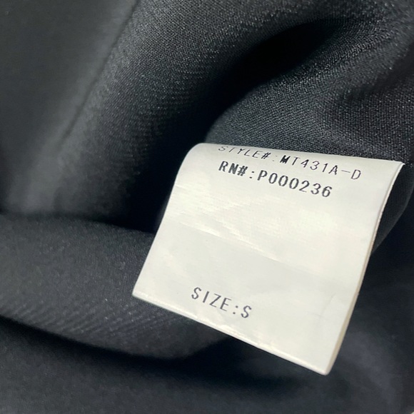 Blaque Label Women’s Crop Top Zip Back Small Sleeveless - Picture 10 of 10